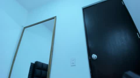 Snapshot of sabrina_med chatting on 11.01.25 sabrina online show from 11.01.25