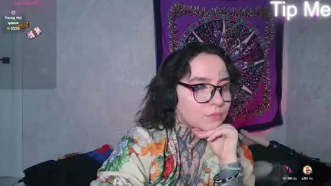 Lilith Solar online show from 01.26.25