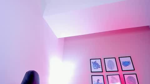 Sabrina online show from 11.23.25