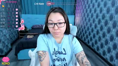 Snapshot of sabrina_sven chatting on 02.20.25 GMT7TueWedThuFriSatSun 0100am-0700am online show from 02.20.25