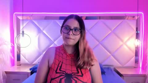 Snapshot of sabrinaleblanc chatting on 05.09.26 sabrinaleblanc online show from 05.09.26
