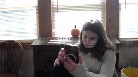 Sabrina online show from 10.17.25