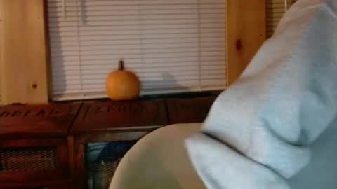 Sabrina online show from 10.25.25