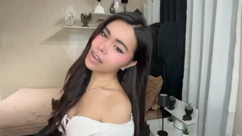 Snapshot of sabrinamadonna54 chatting on 06.08.26 sabrinamadonna54 online show from 06.08.26