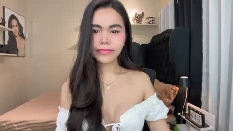Snapshot of sabrinamadonna54 chatting on 06.18.26 sabrinamadonna54 online show from 06.18.26