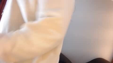 Snapshot of sabrinaroosa202cl chatting on 10.10.25 sabrinaroosa202cl online show from 10.10.25