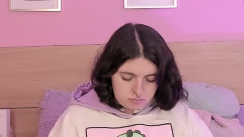 Snapshot of sachi_meow chatting on 02.20.25 Ig online show from 02.20.25