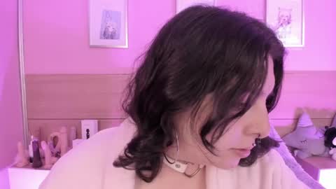 Snapshot of sachi_meow chatting on 02.27.25 Ig online show from 02.27.25