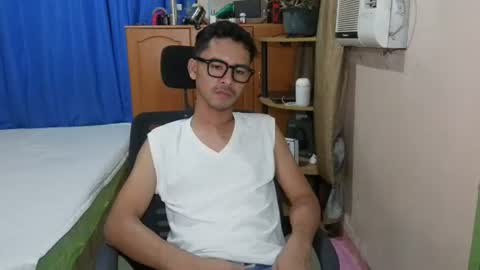 Snapshot of sachu01 chatting on 07.08.26 Sachu01 online show from 07.08.26