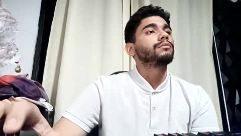 Snapshot of sack_rojas chatting on 12.07.24 Sack online show from 12.07.24