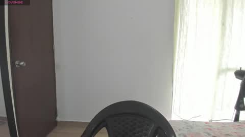 Snapshot of sack_rojas chatting on 03.11.25 Sack online show from 03.11.25