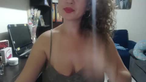 Snapshot of sacrletardiente chatting on 03.11.25 sacrletardiente online show from 03.11.25