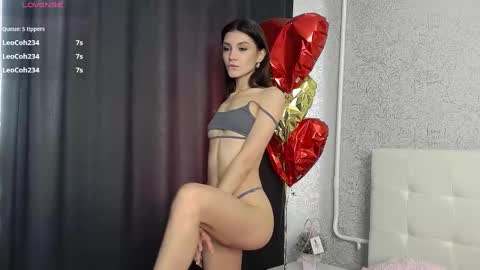 Sacura online show from 03.05.25