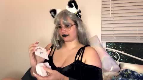 sweet angel baby  online show from 09.27.25
