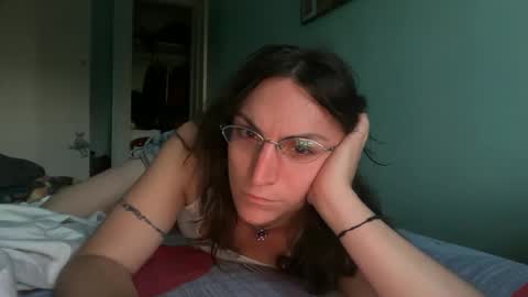 Snapshot of sadie_stars chatting on 09.18.25 Sadie online show from 09.18.25