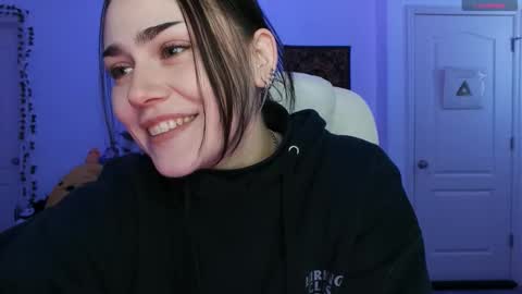 Sadie Renee  online show from 01.11.26