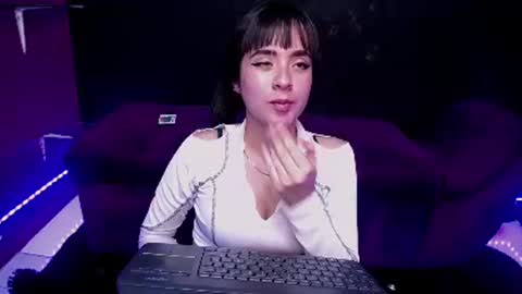 Sadie Queen online show from 12.12.24