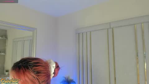 Snapshot of saekohofman chatting on 05.19.26 Mara online show from 05.19.26