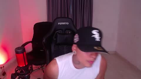 saenz_hotx online show from 01.11.25
