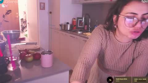 Snapshot of safaeri chatting on 02.05.26 Safa online show from 02.05.26