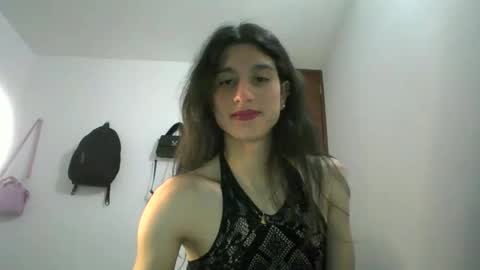 Safiro Queen online show from 12.06.24
