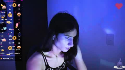 Safiro Queen online show from 03.02.25