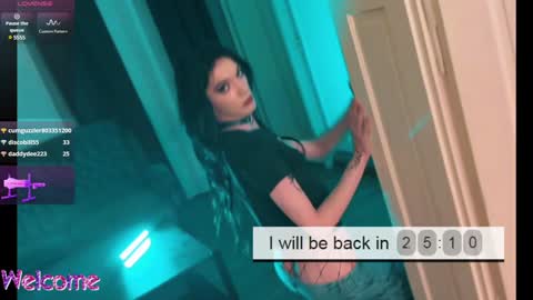 Snapshot of sage_storm chatting on 12.19.24 Sage Storm online show from 12.19.24