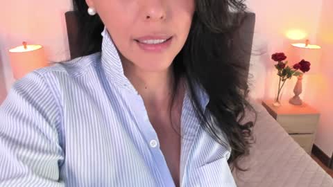 Snapshot of saharagarcia chatting on 01.14.25 Sahara Garcia online show from 01.14.25