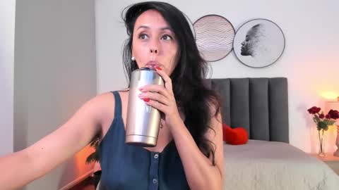 Snapshot of saharagarcia chatting on 02.25.25 Sahara Garcia online show from 02.25.25