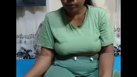 Snapshot of sahobelle chatting on 09.18.25 sahobelle online show from 09.18.25
