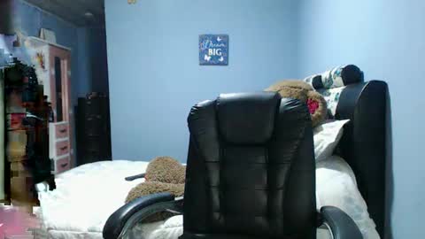 Karina online show from 04.16.26