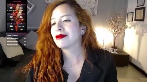 Snapshot of sahra_tayl0r_ chatting on 01.16.25 SARA online show from 01.16.25