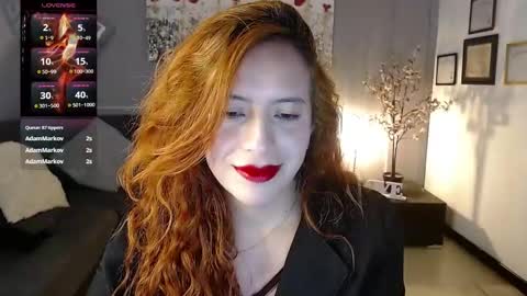 Snapshot of sahra_tayl0r_ chatting on 01.16.25 SARA online show from 01.16.25