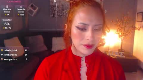 Snapshot of sahra_tayl0r_ chatting on 01.25.25 SARA online show from 01.25.25