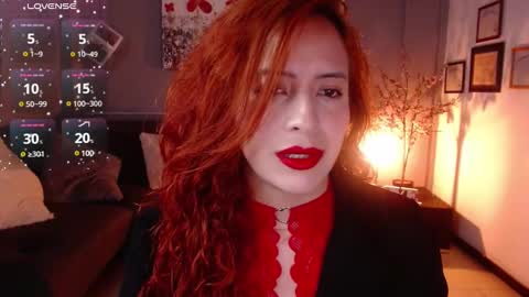 Snapshot of sahra_tayl0r_ chatting on 02.18.25 SARA online show from 02.18.25