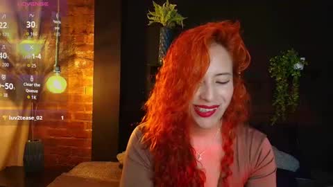 Snapshot of sahra_tayl0r_ chatting on 10.14.25 SARA online show from 10.14.25