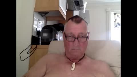 sail_naked online show from 09.26.25