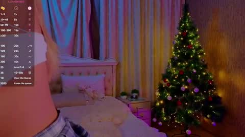 Snapshot of saillise chatting on 01.05.25 Sofia online show from 01.05.25