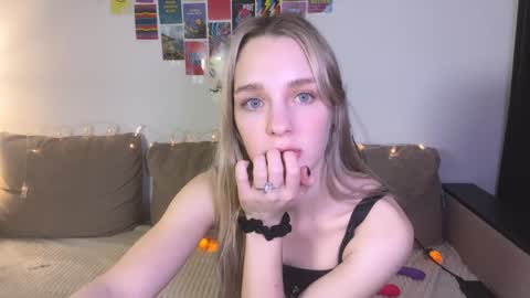 Sofia online show from 12.13.24