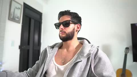 saimon  online show from 12.15.25