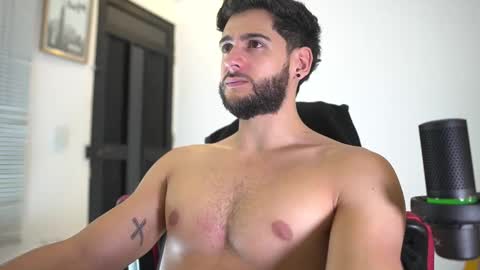 Snapshot of saimonhot1 chatting on 02.18.26 saimon online show from 02.18.26