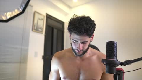 Snapshot of saimonhot1 chatting on 02.25.26 saimon online show from 02.25.26