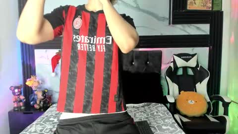 Juan online show from 12.19.25