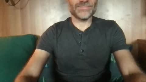 saint009 online show from 11.05.25