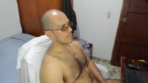 Snapshot of saintedy01 chatting on 01.05.25 saintedy01 online show from 01.05.25