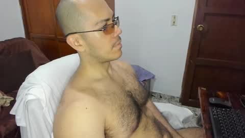 Snapshot of saintedy01 chatting on 03.12.25 saintedy01 online show from 03.12.25