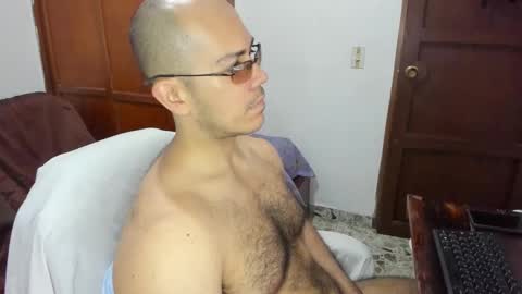 Snapshot of saintedy01 chatting on 09.15.25 saintedy01 online show from 09.15.25