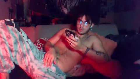 Snapshot of saintscurse chatting on 03.04.25 Saintscurse online show from 03.04.25