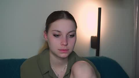 Snapshot of sairally chatting on 06.07.26 Ariel online show from 06.07.26