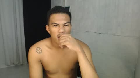 Snapshot of saj_taylor chatting on 10.26.25 Taylor online show from 10.26.25